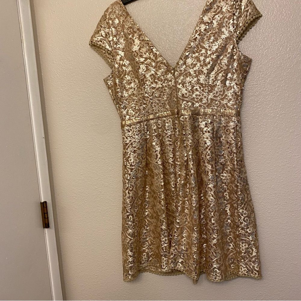 C. Luce Gold champagne all over Sequins formal Dress v neck cap sleeve NYE L - Picture 2 of 15